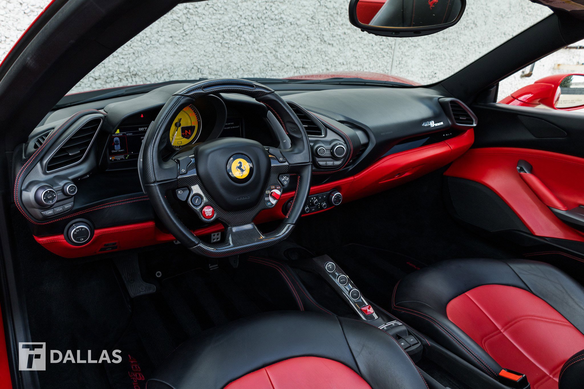 Used 2018 Ferrari 488 Spider RWD image 3