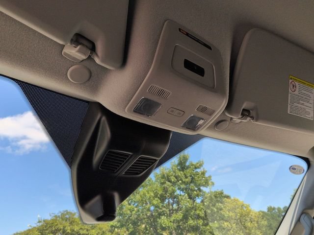 New 2026 Ford Transit 250 148 Medium Roof w/ Load Area Protection Package RWD image 19