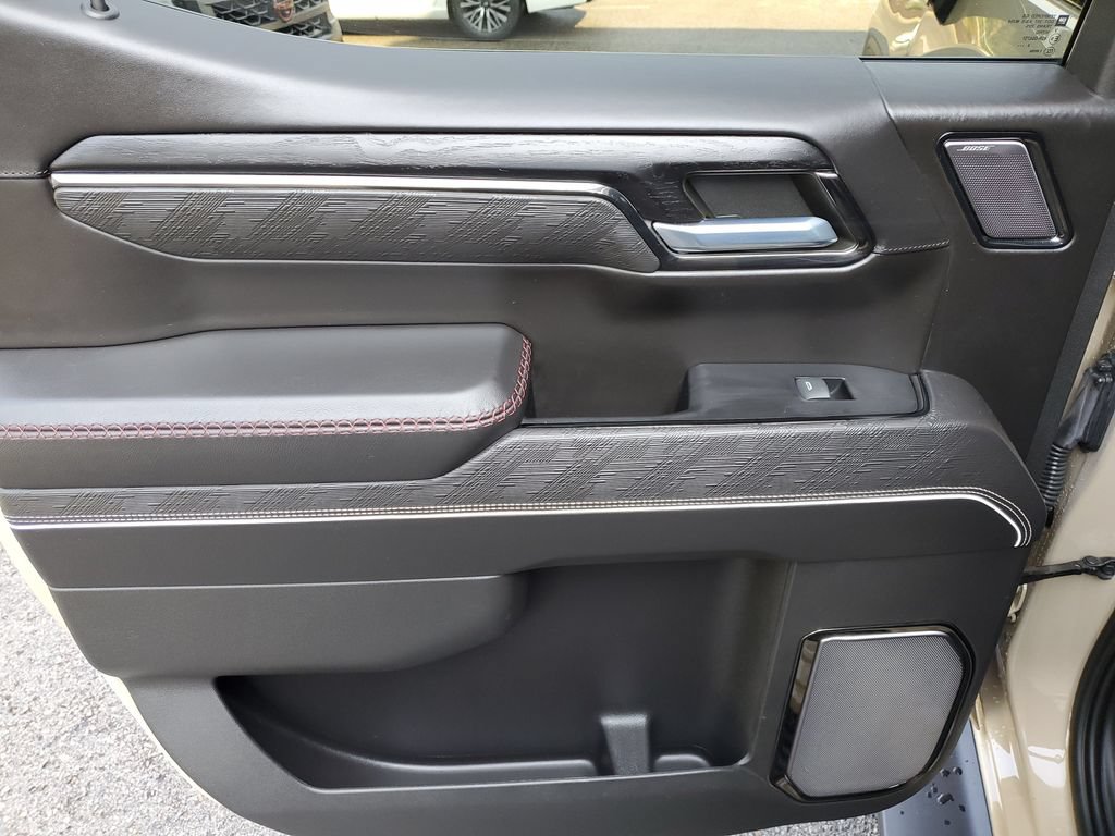 Used 2023 GMC Sierra 1500 AT4X AWD/4WD image 9