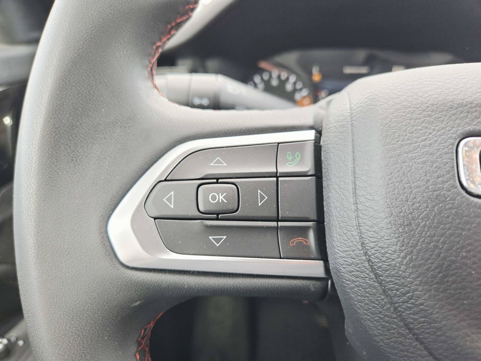 Used 2024 Jeep Compass Trailhawk AWD/4WD image 22