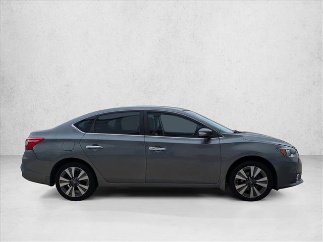Used 2016 Nissan Sentra SL image 4