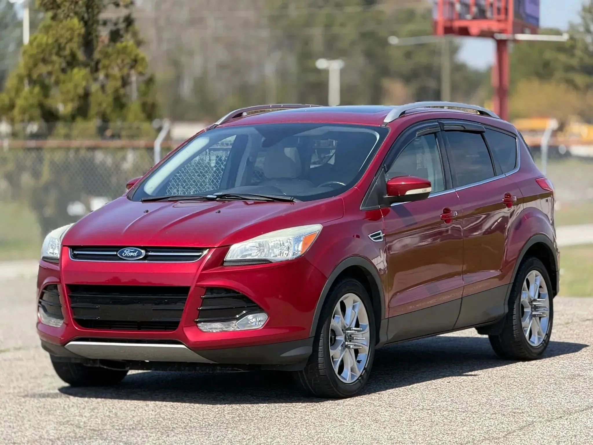 Used 2015 Ford Escape Titanium image 6