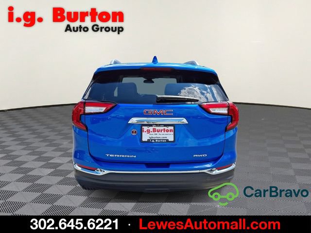Used 2024 GMC Terrain SLT AWD/4WD image 5