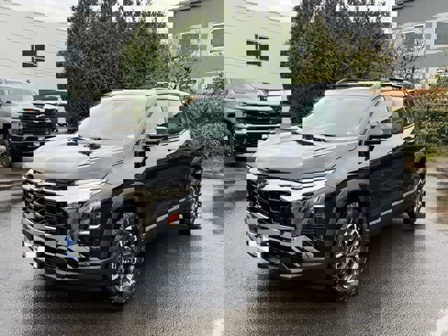 New 2026 Chevrolet Equinox ACTIV w/ Convenience Package III image 3