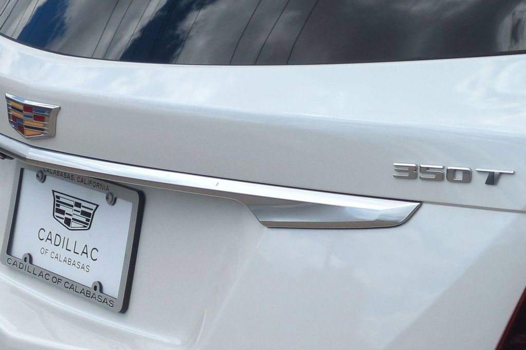 Used 2022 Cadillac XT5 Premium Luxury AWD/4WD image 23