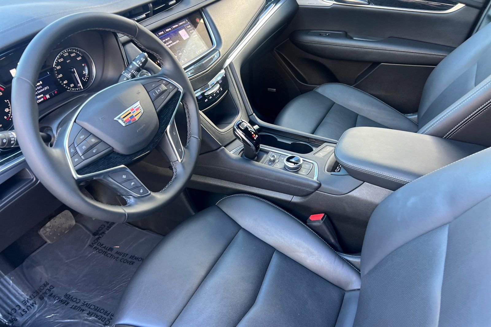 Used 2025 Cadillac XT5 Premium Luxury image 9