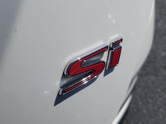 Used 2018 Honda Civic Si image 9