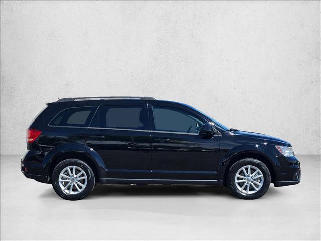 Used 2015 Dodge Journey SXT w/ Flexible Seating Group FWD image 4