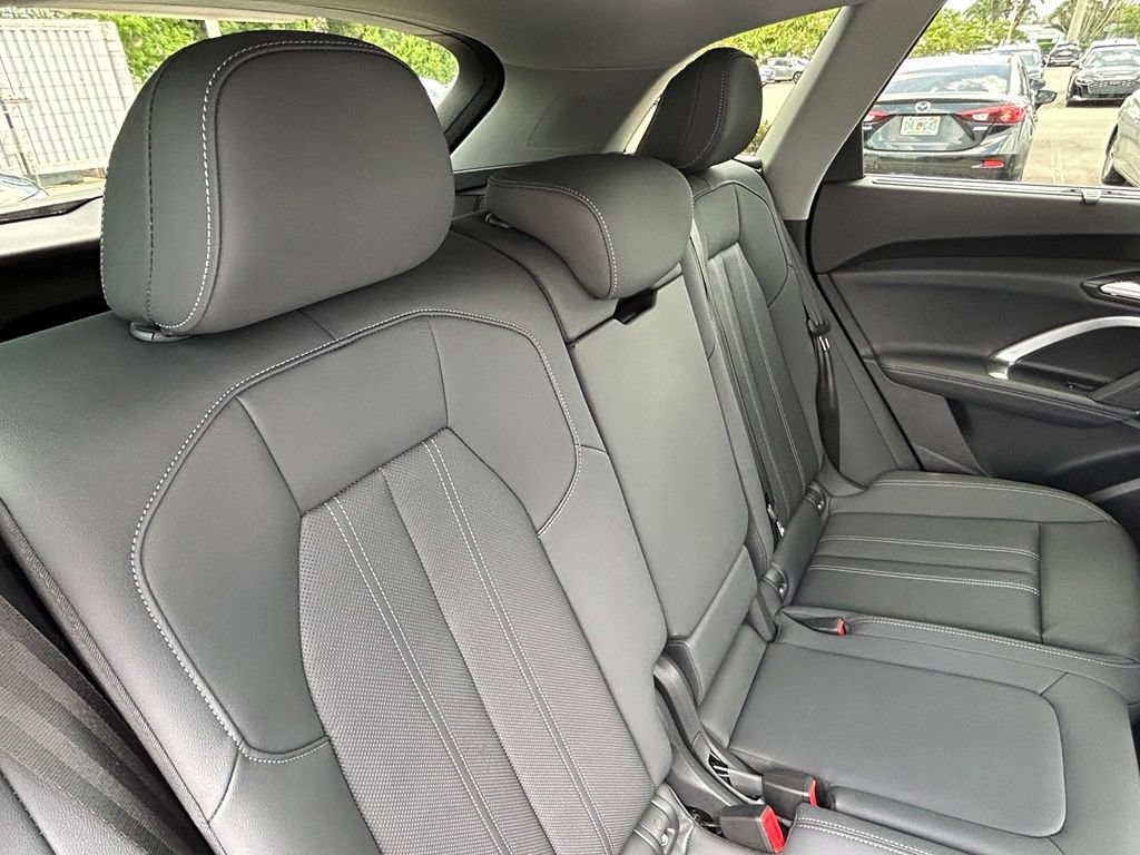 Certified 2025 Audi Q5 Prestige AWD/4WD image 38
