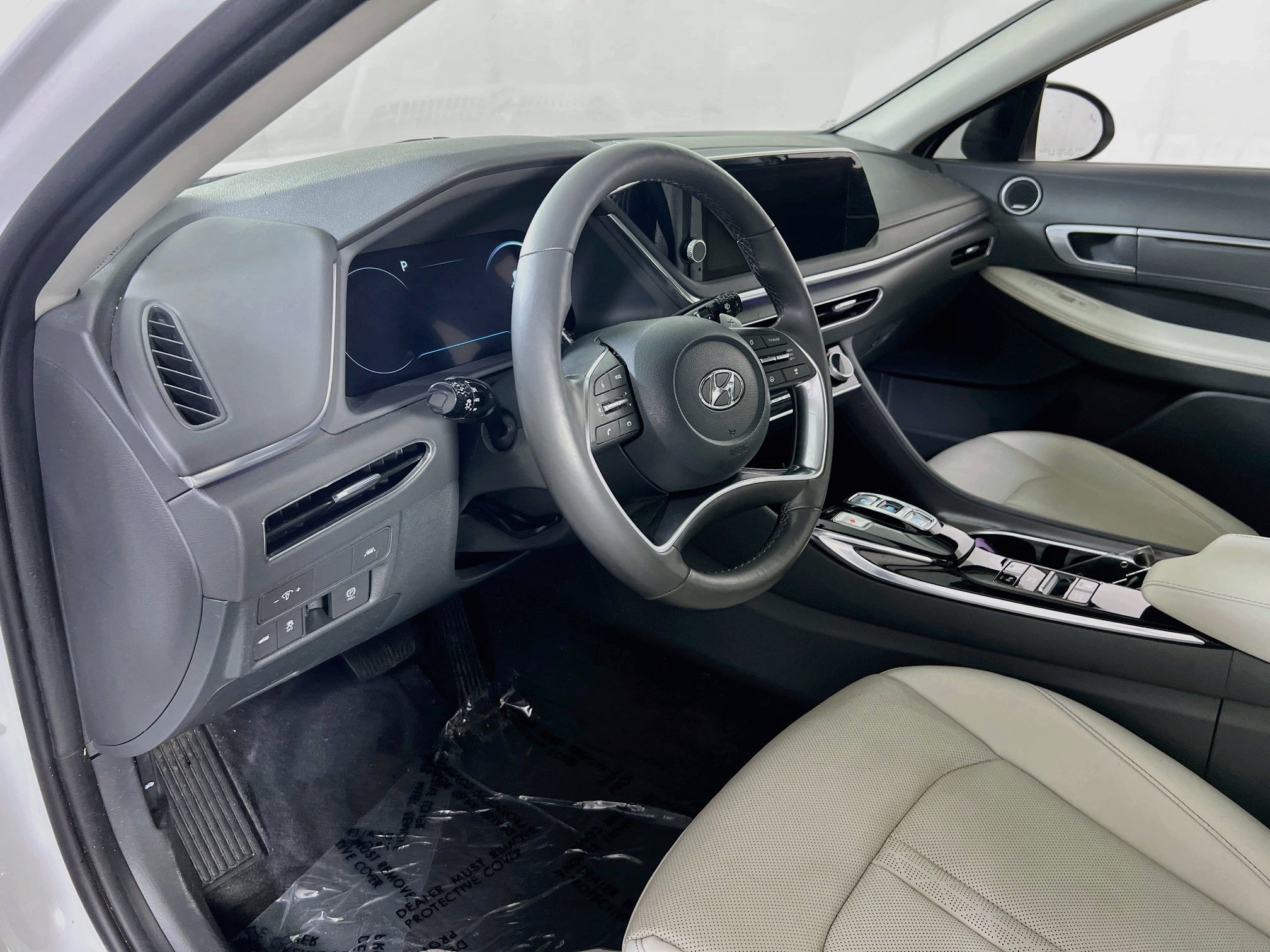 Used 2022 Hyundai Sonata Limited FWD image 9