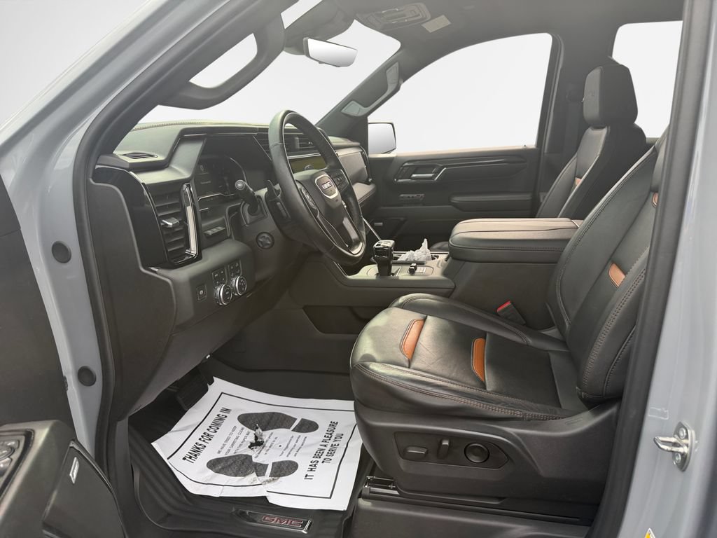 Certified 2024 GMC Sierra 1500 AT4 w/ Technology Package AWD/4WD image 12