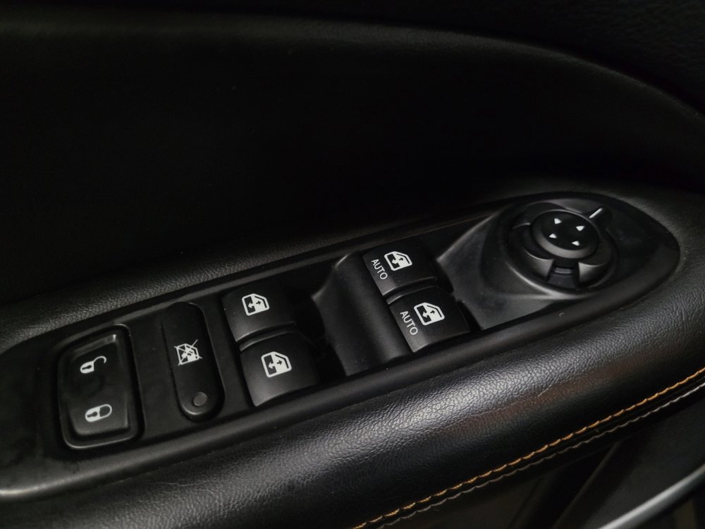 Used 2018 Jeep Compass Latitude w/ Popular Equipment Group AWD/4WD image 27
