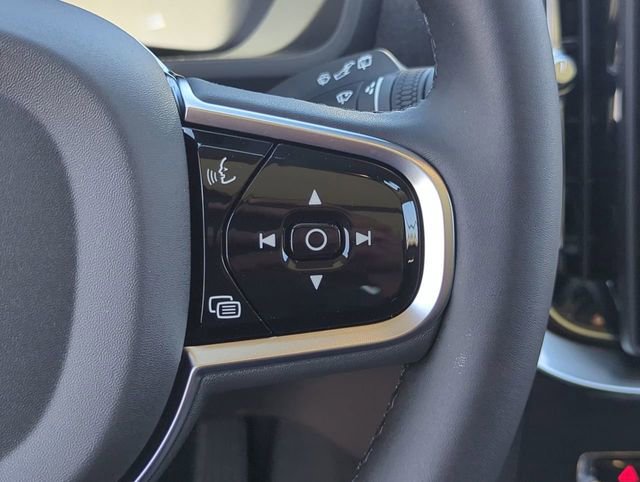 Used 2025 Volvo XC90 B6 Plus w/ Protection Package Premier image 24