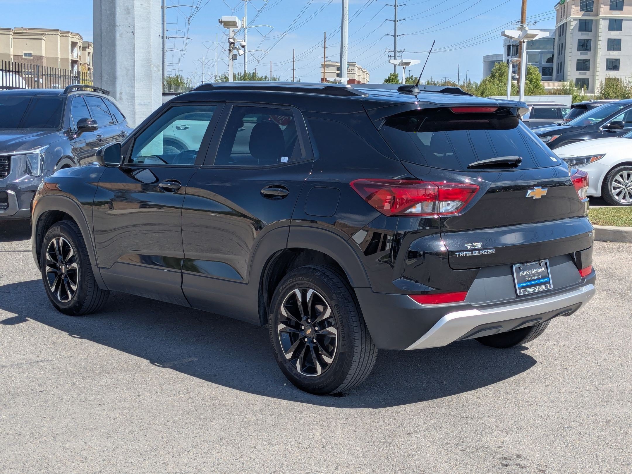 Used 2023 Chevrolet TrailBlazer LT FWD image 4