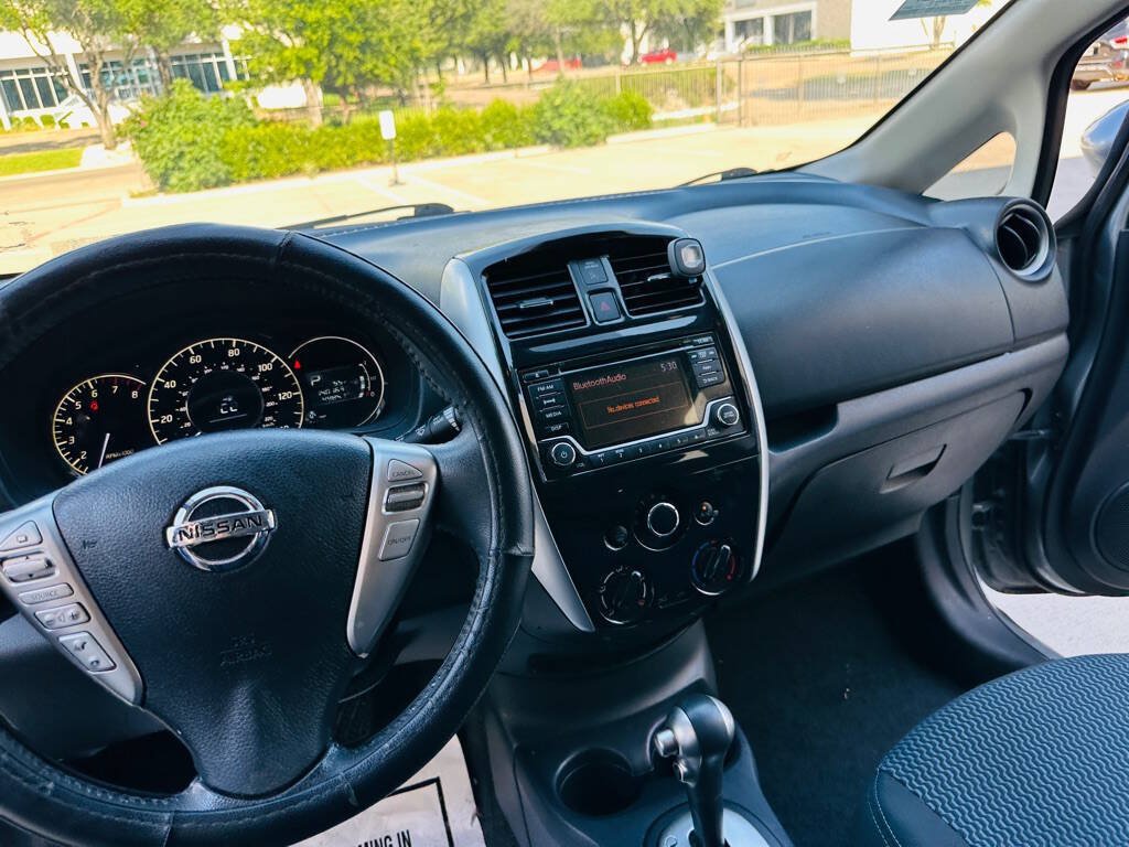 Used 2015 Nissan Versa Note FWD image 13