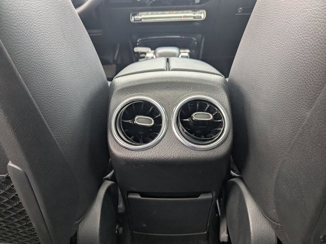 Used 2020 Mercedes-Benz CLA 250 image 18