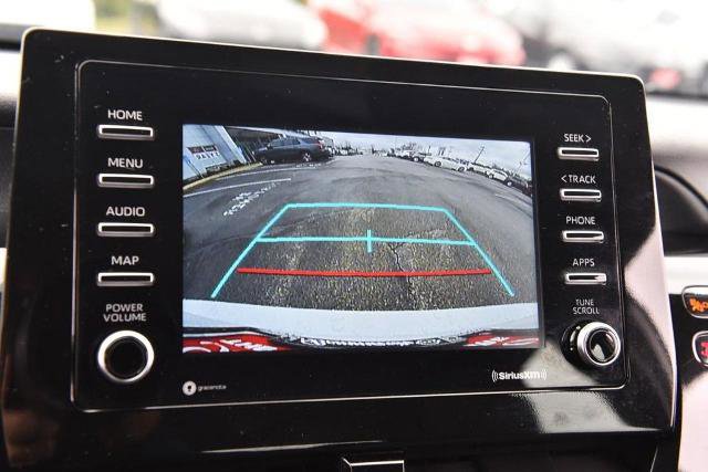 Used 2024 Toyota Camry SE image 12