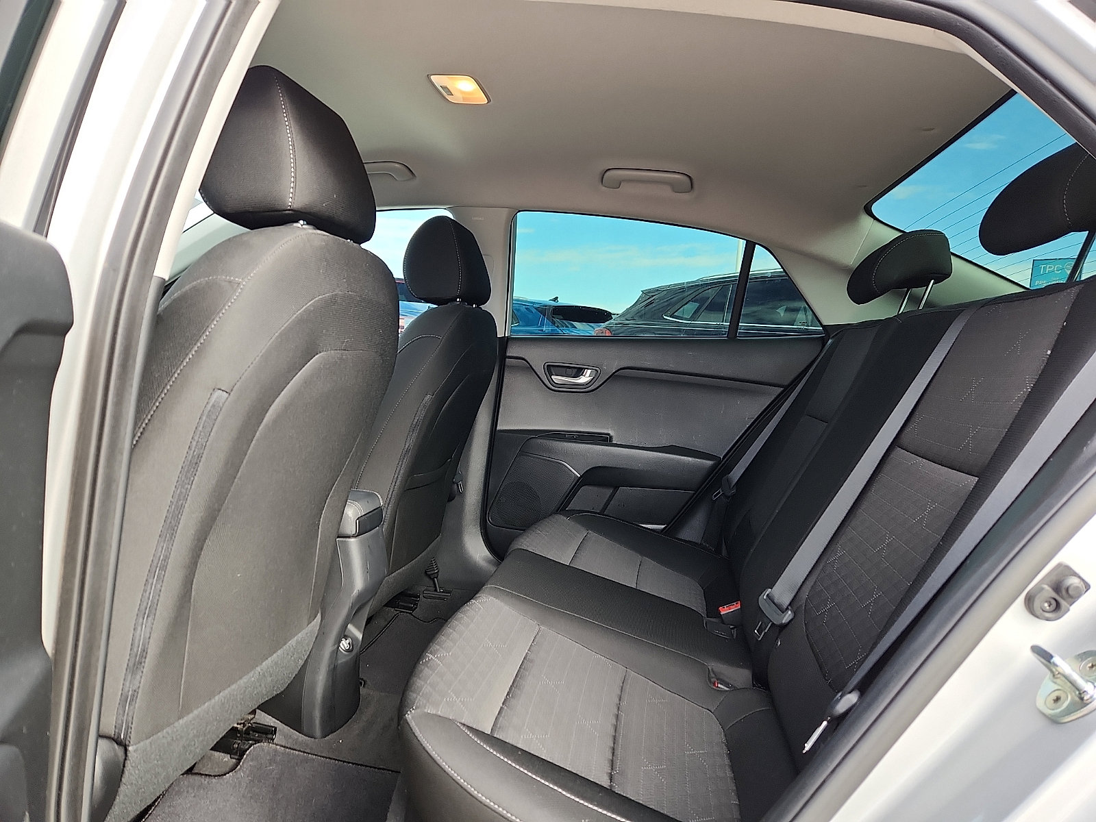 Used 2023 Kia Rio S w/ Technology Package image 12