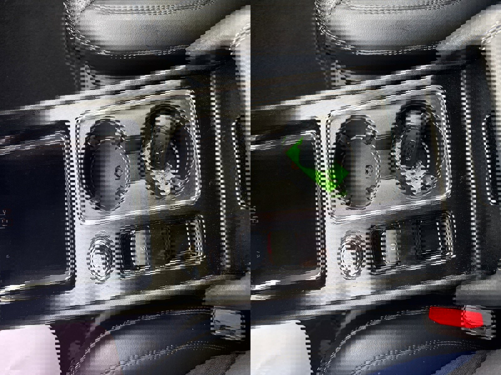 Used 2022 Lincoln Corsair AWD w/ Equipment Group 101A image 21