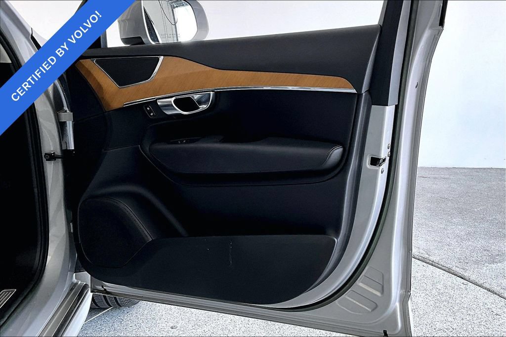Used 2023 Volvo XC90 B6 Plus w/ Protection Package Premier AWD/4WD image 22