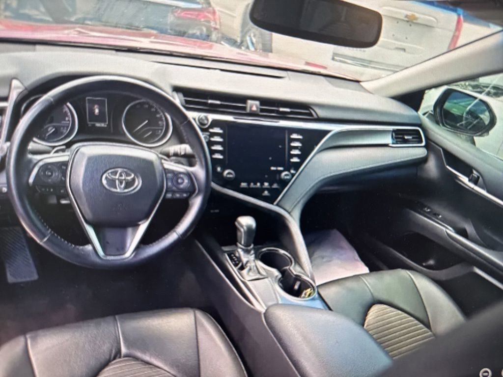 Used 2018 Toyota Camry SE w/ Audio Package FWD image 7