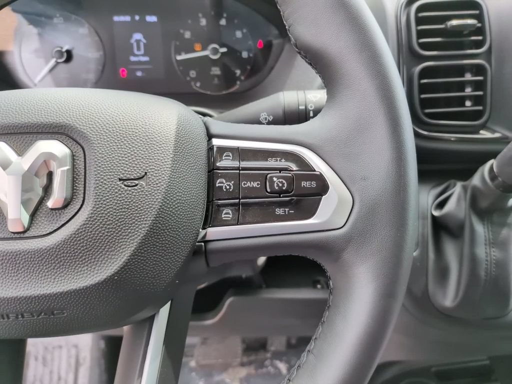 New 2026 RAM ProMaster 3500 w/ Cold Weather Group FWD image 25