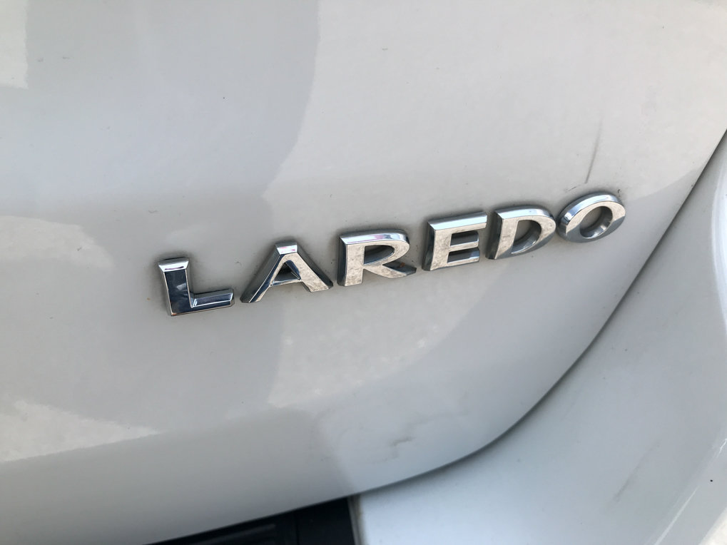 Used 2020 Jeep Grand Cherokee Laredo w/ Laredo X Package AWD/4WD image 9
