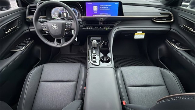 New 2026 Toyota Crown Platinum image 12