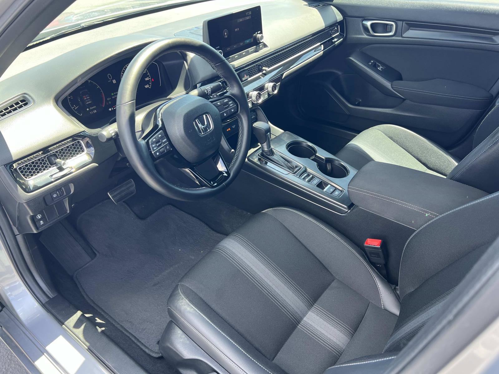Certified 2024 Honda Civic Sport image 5