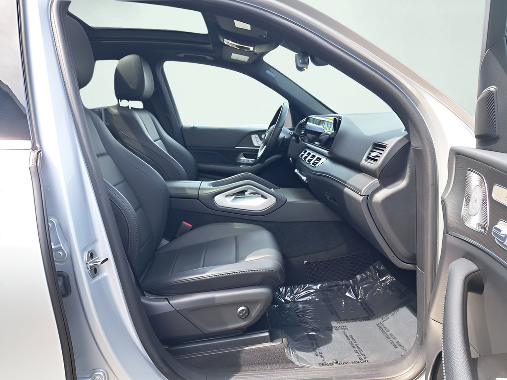 Used 2021 Mercedes-Benz GLE 350 4MATIC image 17