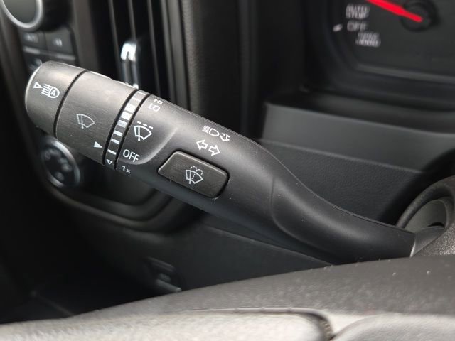Used 2022 Chevrolet Silverado 1500 Custom AWD/4WD image 33