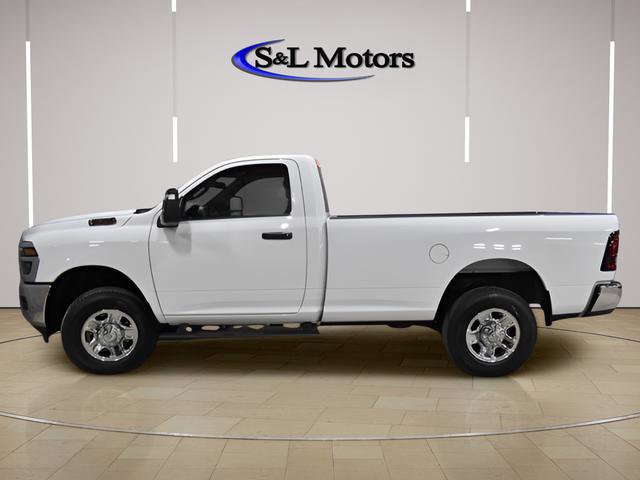 New 2026 RAM 2500 Tradesman AWD/4WD image 3