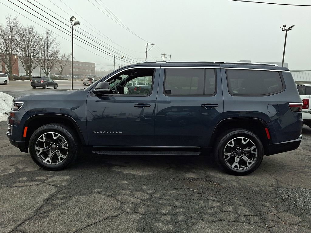 Used 2024 Jeep Wagoneer Series III image 9