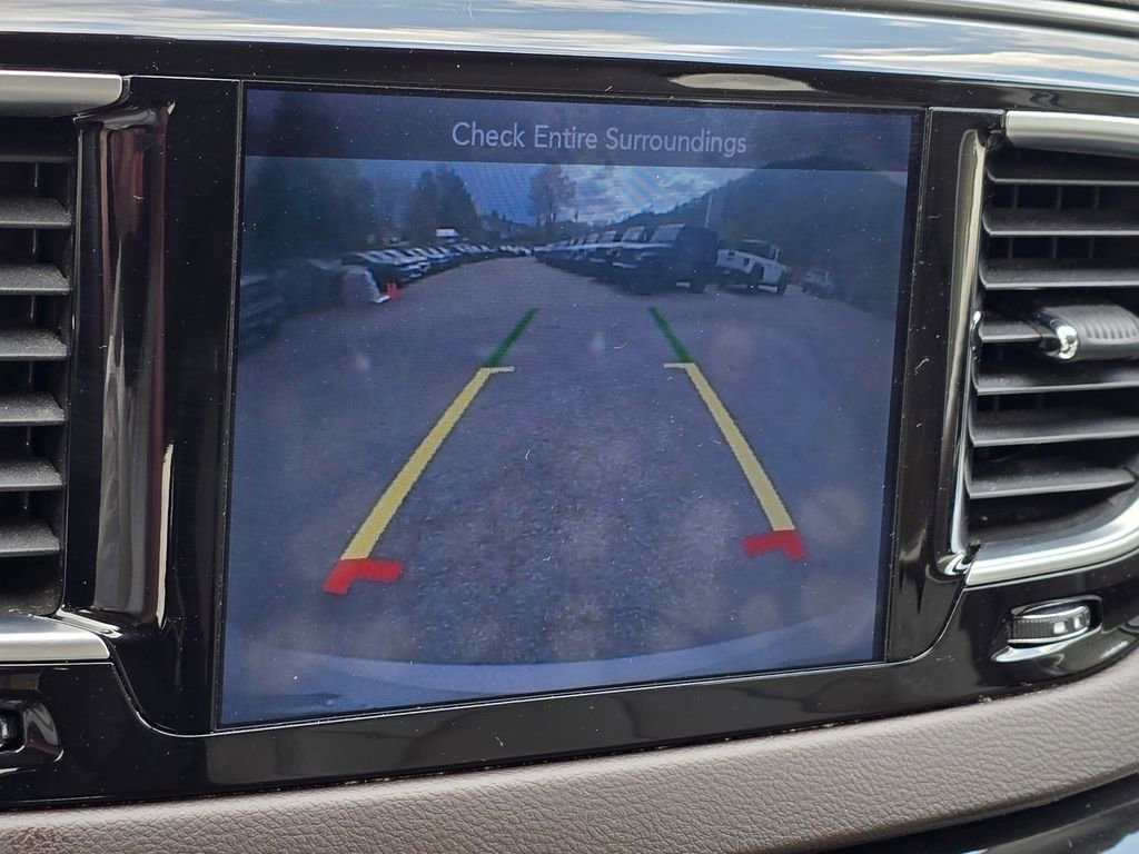 Used 2017 Chrysler Pacifica Touring-L Plus image 9