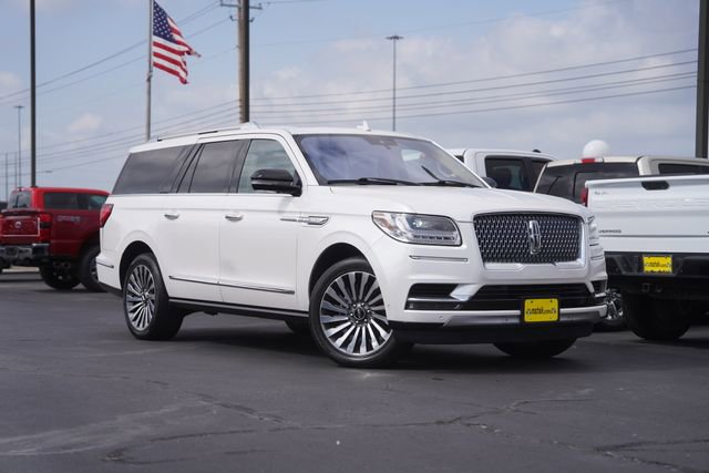 Used 2019 Lincoln Navigator L Reserve image 2