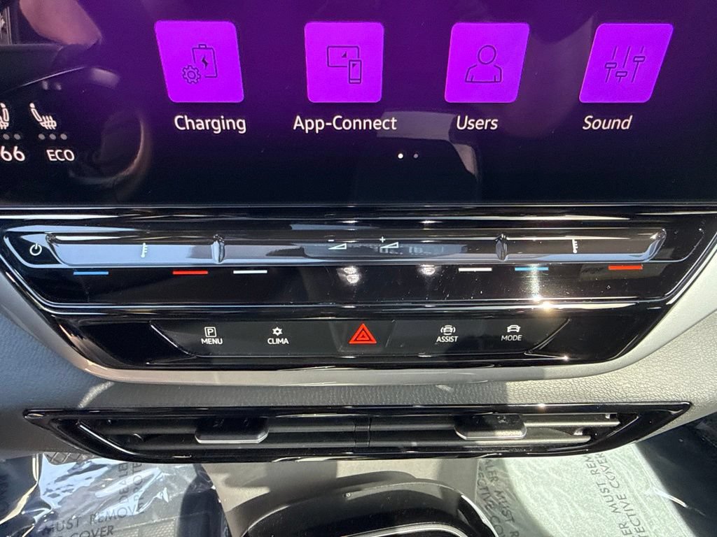 Certified 2023 Volkswagen ID.4 Pro S Plus AWD/4WD image 19