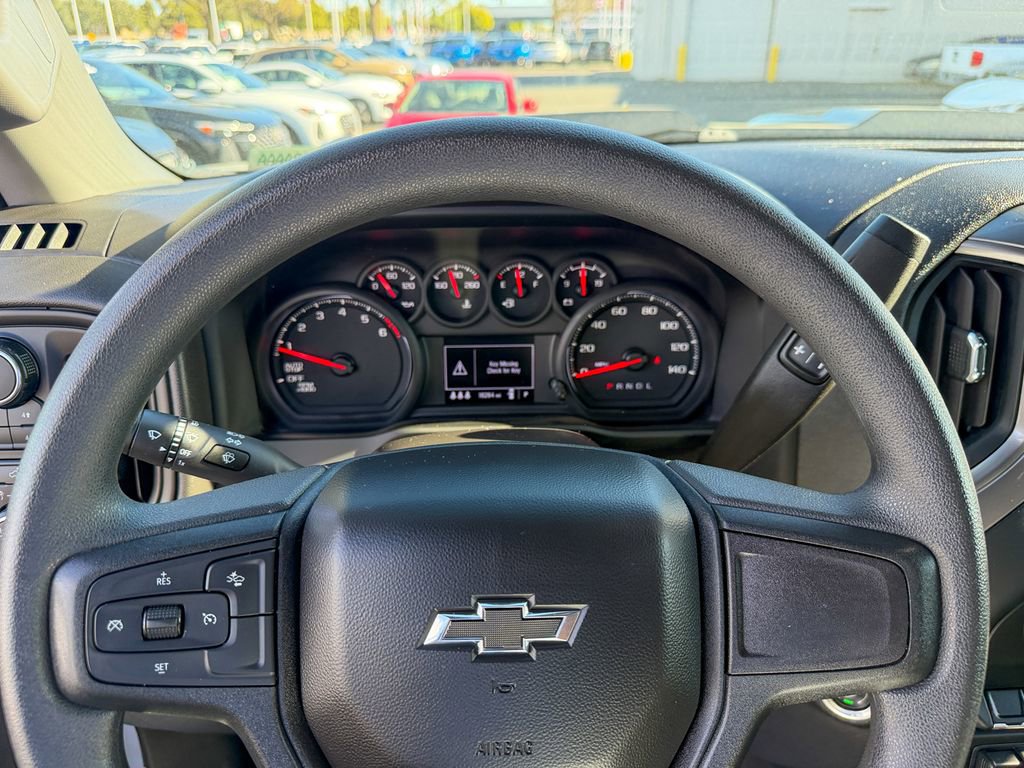 Used 2024 Chevrolet Silverado 1500 Custom Trail Boss w/ Turbomax Blackout Package image 21