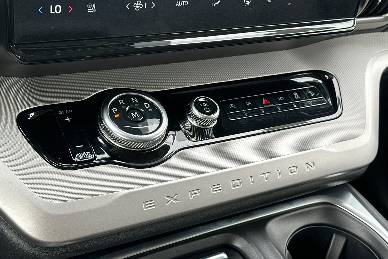 New 2027 Ford Expedition Active AWD/4WD image 22
