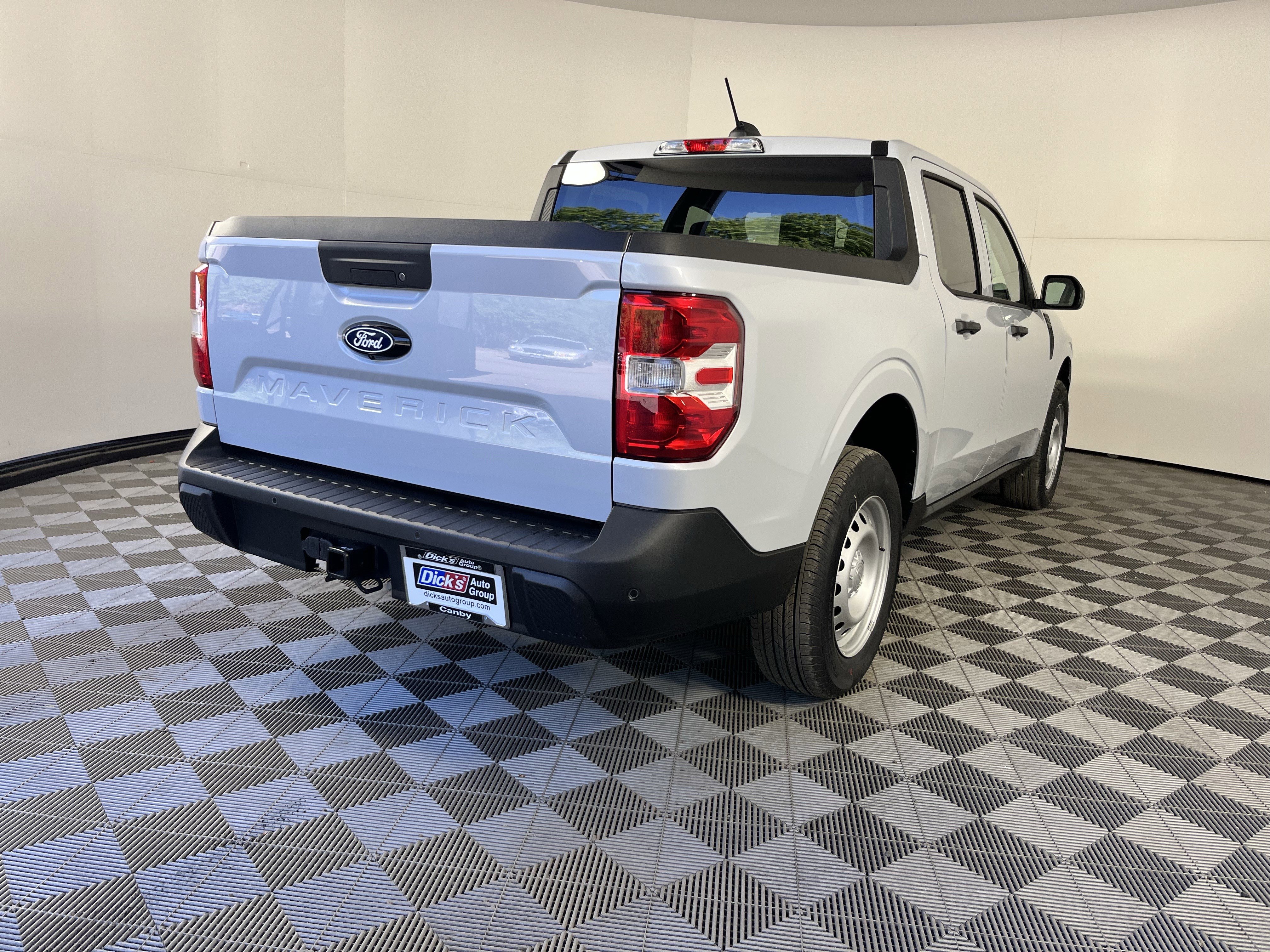 New 2026 Ford Maverick XL AWD/4WD image 5