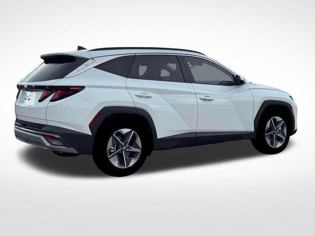 New 2026 Hyundai Tucson SEL FWD image 7