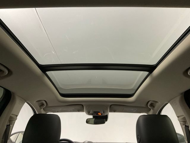 Used 2023 Buick Envision Essence w/ Sport Touring Package FWD image 27