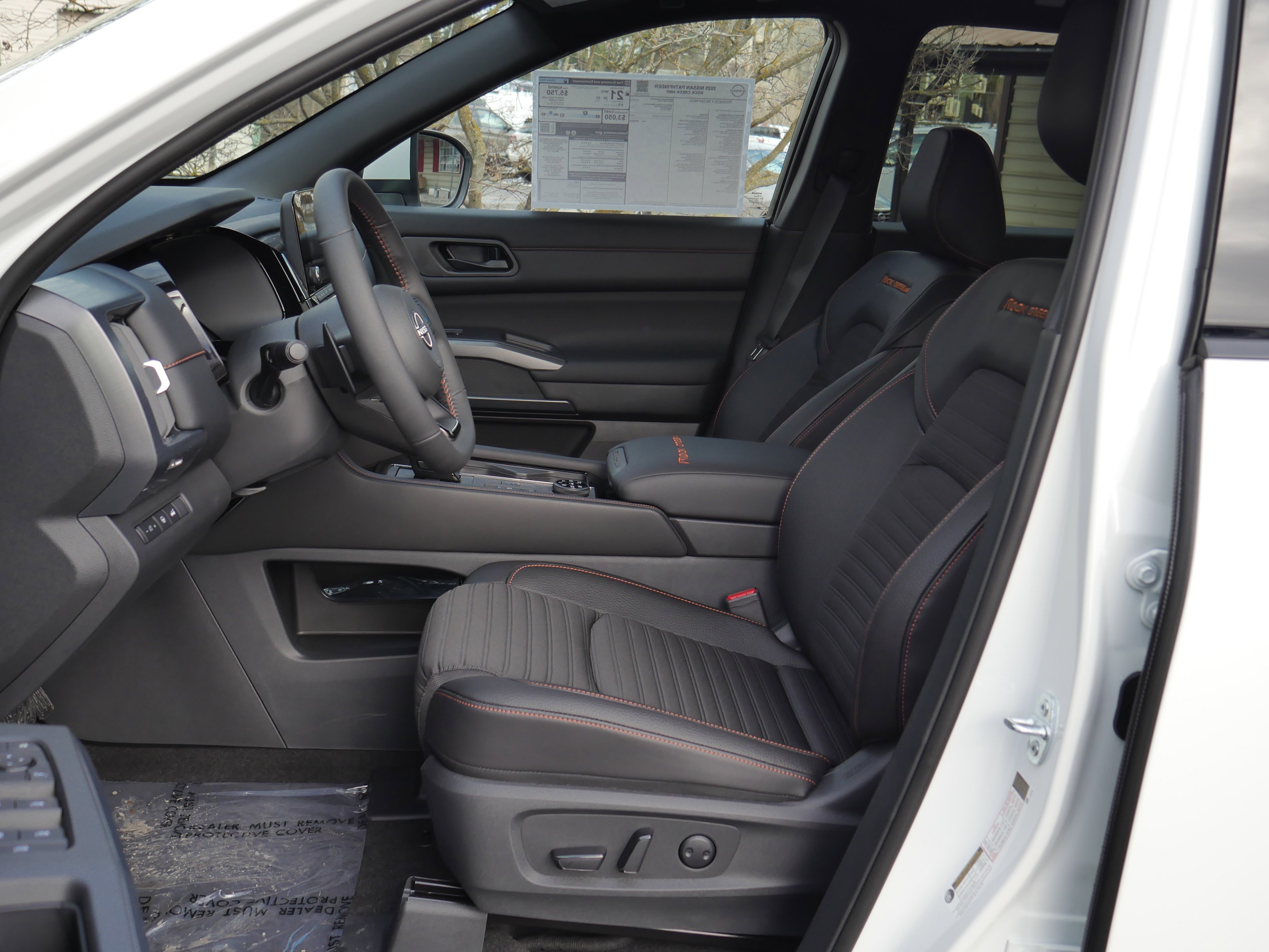 New 2025 Nissan Pathfinder Rock Creek image 3