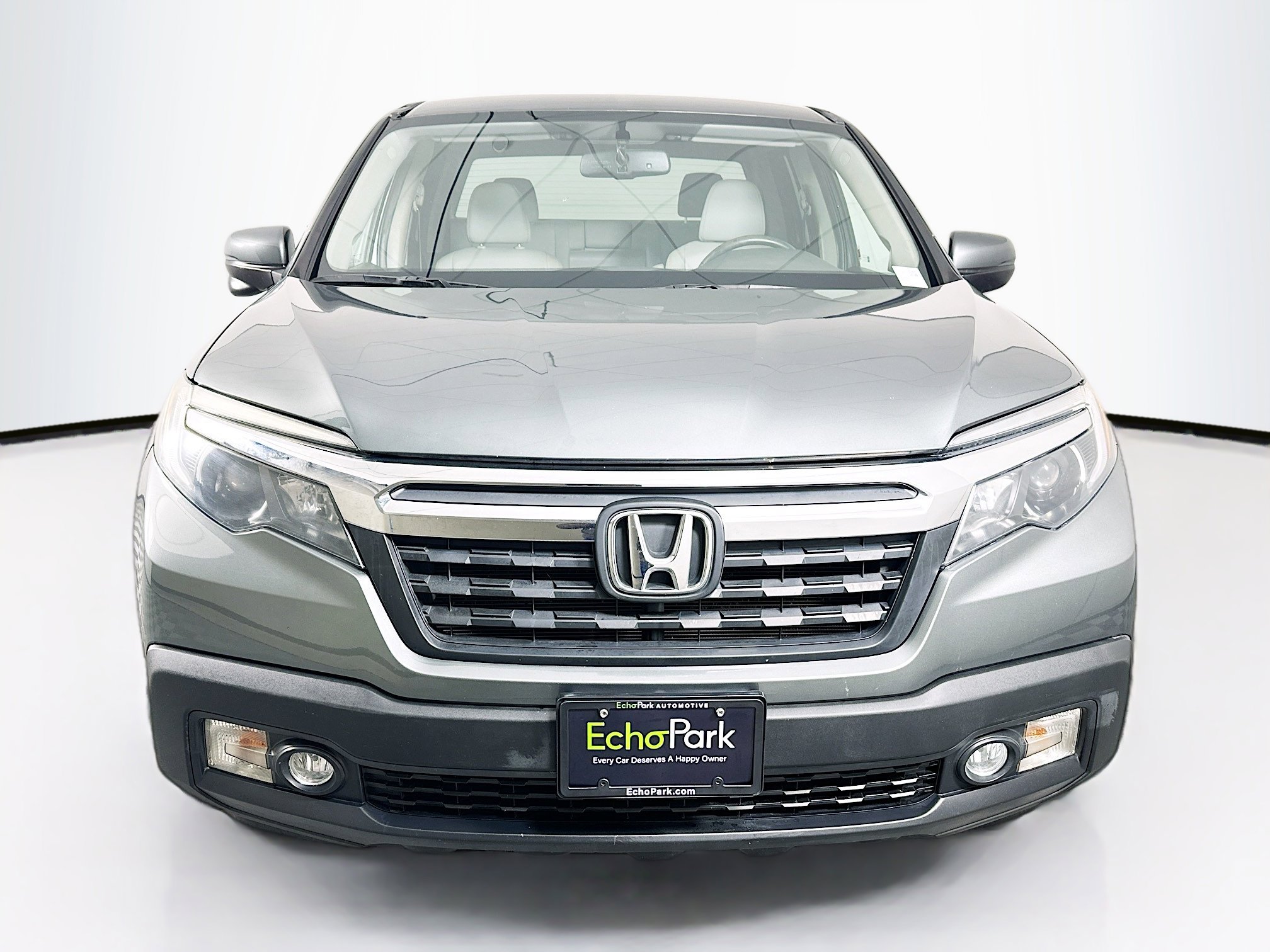 Used 2017 Honda Ridgeline RTL-T image 2