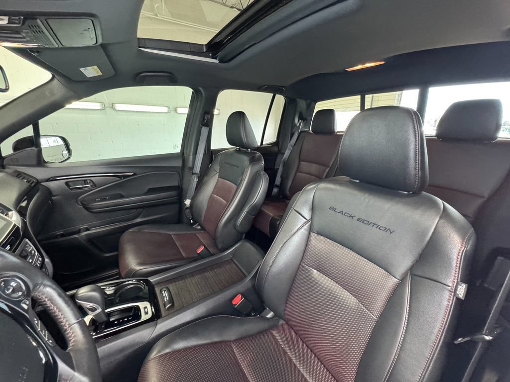 Used 2019 Honda Ridgeline Black Edition image 13