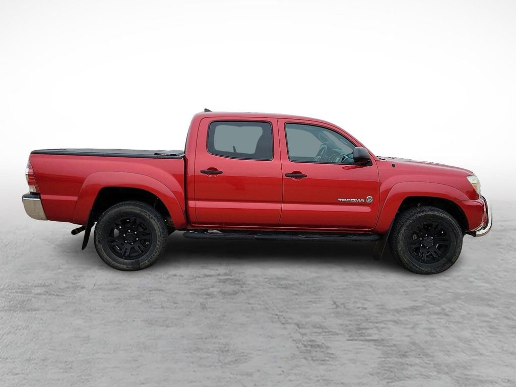 Used 2015 Toyota Tacoma PreRunner w/ SR5 Package RWD image 12
