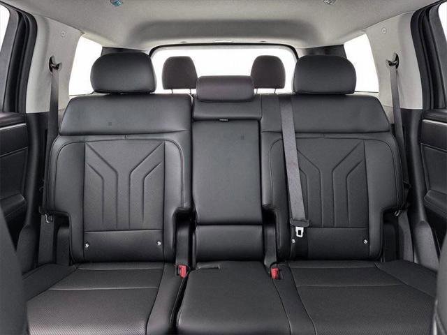 New 2026 Hyundai Santa Fe SEL AWD/4WD image 16
