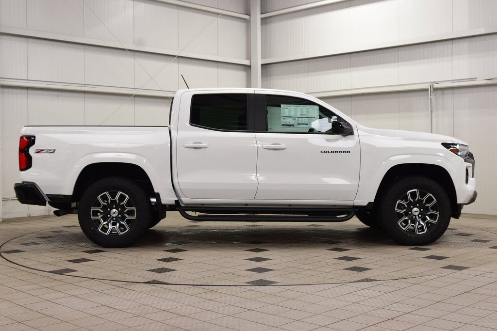 New 2026 Chevrolet Colorado Z71 w/ Technology Package AWD/4WD image 9