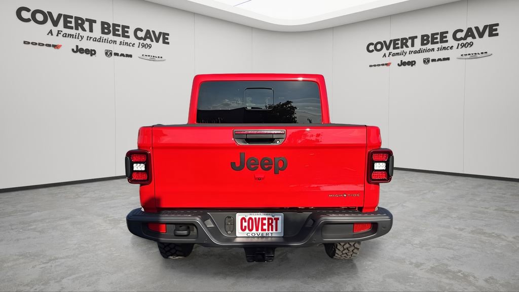 New 2025 Jeep Gladiator High Tide image 8