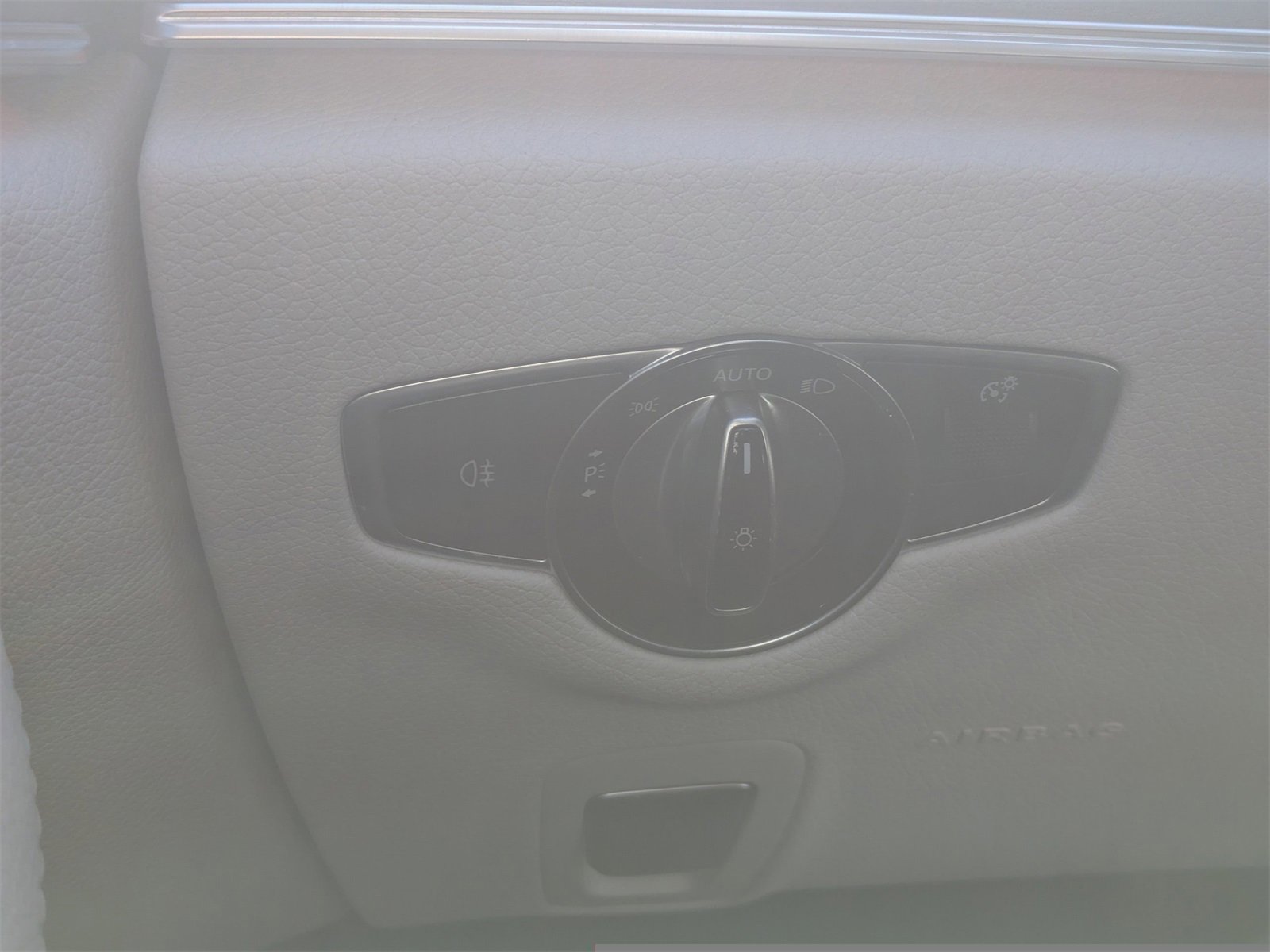 Used 2021 Mercedes-Benz E 350 Sedan w/ Premium Package image 28