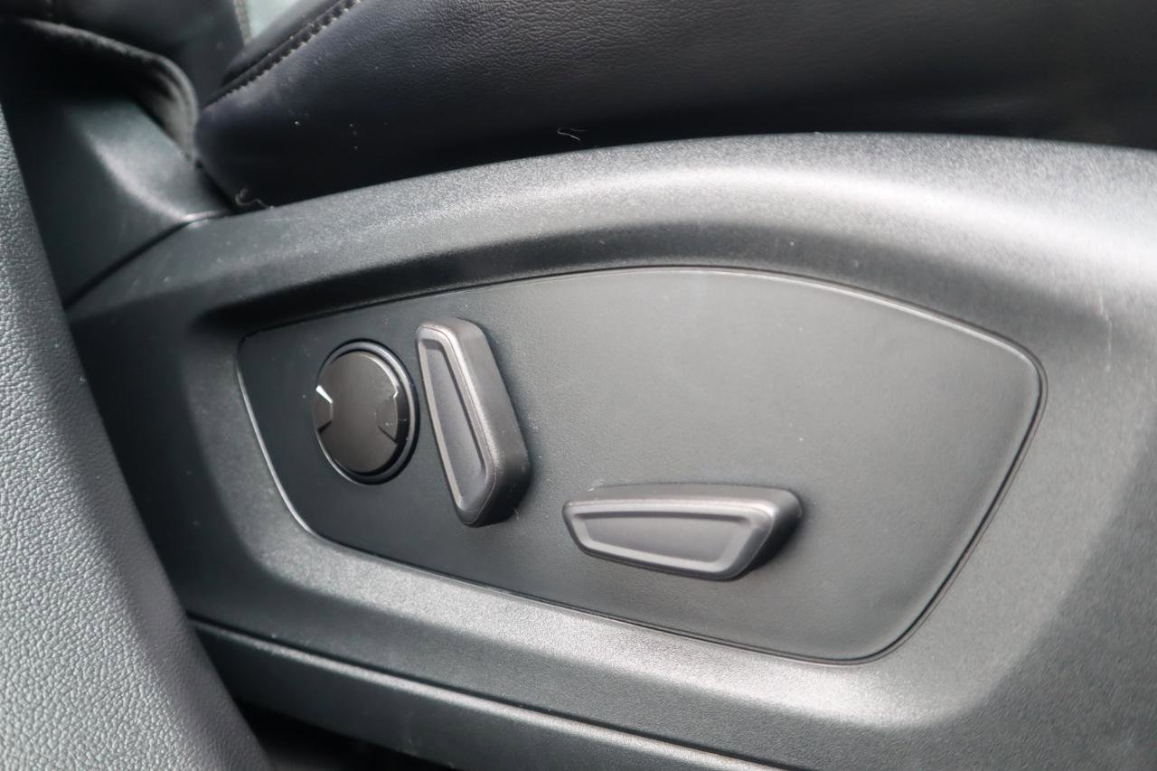 Used 2021 Ford Explorer XLT w/ Equipment Group 202A image 37